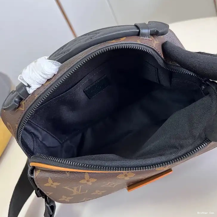 Brother Sam Yupoo Bag 2306YA0023 LV 0716